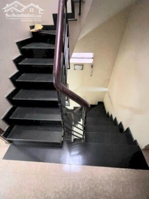 BÁN NHÀ 4 TẦNG - SỔ HỒNG RIÊNG - HOÀN CÔNG ĐỦ - CÓ GIẾNG TRỜI GIỮA NHÀ - 0911000463