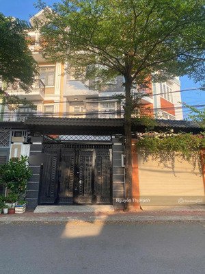 bán nhà khu dân cư hồng long, đường 10 mét, xe hơi tránh nhau thoải mái, gần phạm văn đồng