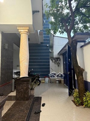 bán biệt thự sau lưng gigamall sát sông