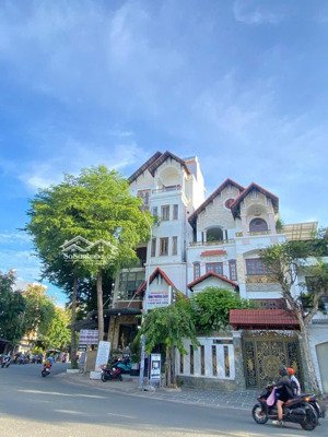 bán góc 2mtkd diệp minh châu - p.tân sơn nhì - dt :13.7x17.6m - 3 lầu st thang máy - gía 33.5 tỷ tl