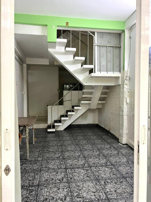 cho thuê nhà riêng, hẽm 479 nguyễn tri phương, p. 15, q.10, tp.hcm, 83,5 m2, 3pn, 2 wc 