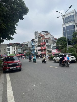 bán nhà đặng văn ngữ gần hồ đắc di mặt tiền rộng phù hợp xây tòa nhà cho thuê