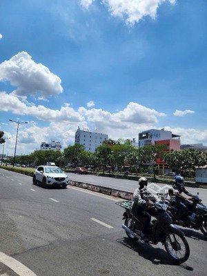 bán nhà 2 mặt tiền phạm văn đồng & kha vạn cân - 6 x 50m - p. hiệp bình chánh - thủ đức!