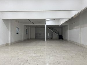 cho thuê xưởng mặt tiền hiệp thành 17 diện tính dt 10 x25 đỗ lững giá 20 tr tháng lh 