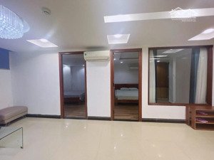 căn hộ ngay mặt tiền đường chế lan viên bề ngang 7,4m - doanh thu 90triệu/m2