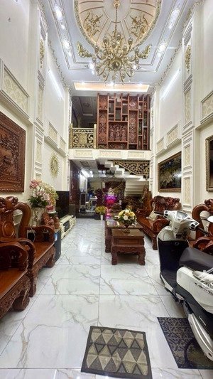 biệt thự mini -5 tầng đẹp lung linh - full nội thất xịn xò - như mặt tiền - ngay gò xoài - 11.2ty