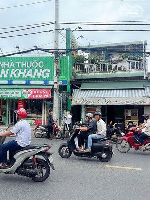 bán nhà 4,5m x23m.mặt tiền đường trần thị cờ,phường thới an.q12.lh 