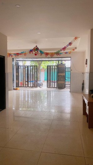 cho thuê 3 nhà kdc bình đức, chợ đầu mối