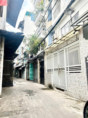 bán nhà quận 10, ngang 5m, 70m2, gần mặt tiền tô hiến thành_cách mạng tháng 8, 8.05 tỷ