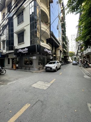 mặt ngõ oto tránh-dừng đỗ phố thái hà.dt 90m-5 tầng-thương lượng 20tỷ