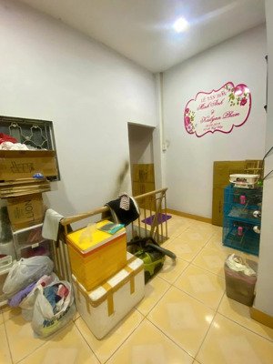 bán nhà gấp đường bình long, dt 4x13m, 1 lầu, giá 4.85 tỷ (tl), hẻm 3.5m