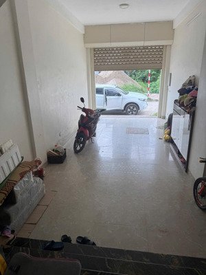 bán nhà lại yên_hoài đức: 41m2_6 tầng_phân lô_thang máy, ô tô 7 chỗ vào nhà cạnh hồ điều hoà