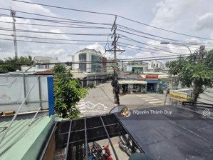 căn góc 2 mặt tiền đường gò cát, phú hữu - dt 180m2 ngang 9m nở hậu nhẹ - đang cho thuê 35tr/tháng