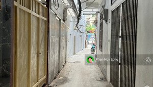 ô tô 10m-sát phố-bán gấp nhà phố cầu giấy 4t dt25m2 mt4m 3pn 3wc 8.5 tỷ-kinh doanh-sổ đỏ chính chủ