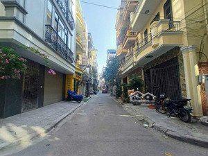 nhà phố thái thịnh- yên lãng- 6 tầng thang máy - nhà mới ở luôn 30m ra đường ô tô tránh- 2 thoáng