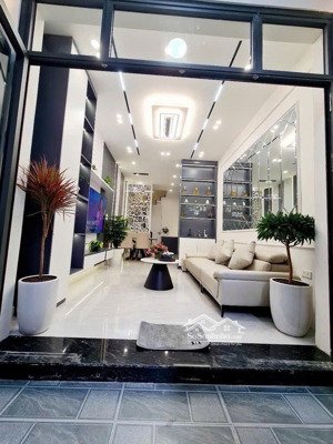 bán nhà đội cấn - ba đình - dân xây mới - ở ngay - ngõ thoáng, gần phố - 40m2 - 9.25 tỷ