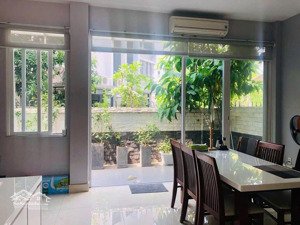 bds hvl nc - cho thuê nhà phố ngang 8m kdc rio vista, plb q9