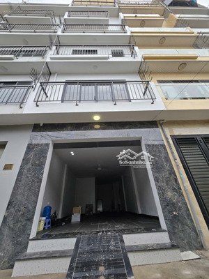 cho thuê nhà vĩnh tuy hai bà trưng - ô tô tránh - thang máy - điều hòa mới hoàn thiện 40tr/tháng