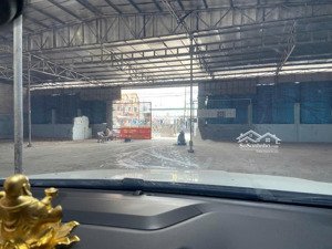bán 2.049m2 nhà xưởng, mặt tiền đường quốc lộ 1a giáp cao tốc bến lức - long thành