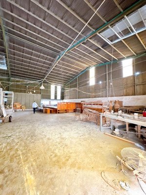 bán nhà xưởng sản xuất trung hòa trảng bom gần 4000m2