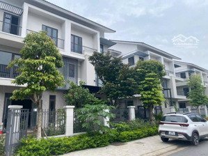 biệt thự 180m² gần công viên trung tâm chỉ 13,6 tỷ. tiềm năng tăng giá vượt trội