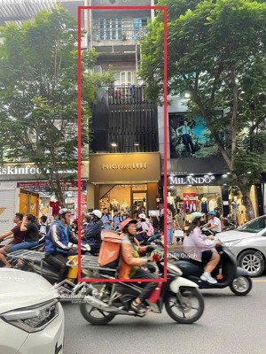 bán nhà đoạn đẹp nhất 367 lê văn sỹ quận 3 - (4 x 18, 4 tầng) hđt 55 triệu (2 lầu), giá bán 37 tỷ.