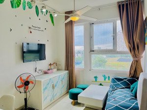 cho thuê citi soho full nội thất. view công viên siêu thoáng, đón gió cả ngày. giá 7tr / tháng