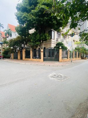 bán biệt thự view hồ triệu đô lô góc duy nhất kđt văn quán, hà đông 225m2, giá 84.5 tỷ