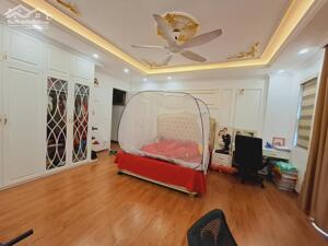 LUXURY KIẾN HƯNG – 5 TẦNG – GARA Ô TÔ – Ở SƯỚNG, KINH DOANH ĐỈNH – GIÁ CHỈ 1X TỶ!