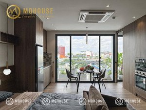căn hộ chung cư view bitexco ban công 60m2 phòng ngủ và phòng khách cao cấp tại quận 10