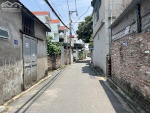 Chính chủ cần tiền bán nhanh lô góc hai mặt thoáng tại trung tâm thôn Đào Xuyên, Đa Tốn, Gia Lâm