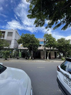 chính chủ cần bán nhà 3 tầng mặt tiền đường nại tú 3 (nại hiên đông) sơn trà, đà nẵng