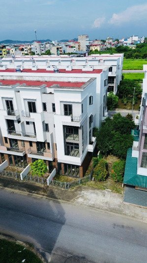 shophouse centa diamond, vsip, từ sơn, bắc ninh