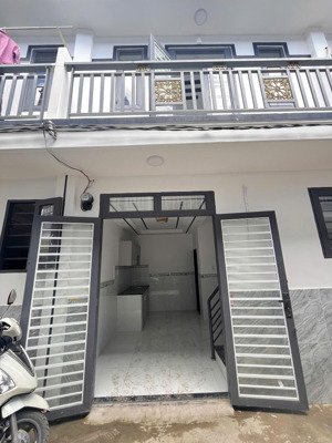 chính chủ bán nhà 1/ phạm văn sáng, gần chợ xuân thới thượng - 32m2