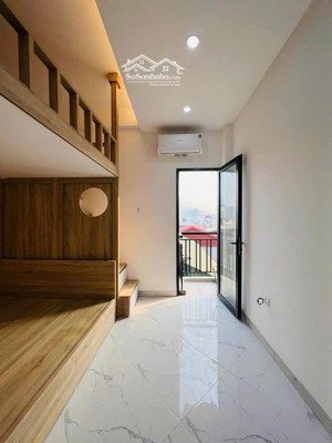 bán toà chdv đẹp gần ngã tư vọng gần bách-kinh-xây, 90m2, dòng tiền 7%/năm, 24.5 tỷ, đầy đủ pccc