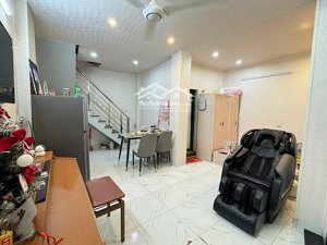 bán nhà phố tôn đức thắng 31m mt 5.2m 4.9 tỷ