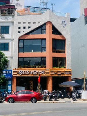 cho thuê mbkd phố lương văn can, diện tích 60m² x 7 tầng, mt 4m, vị trí trung tâm cực đẹp