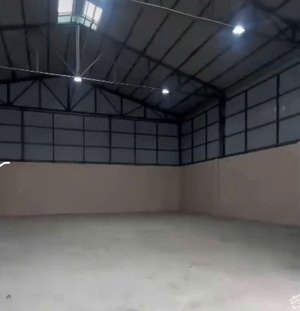 cho thuê kho nhỏ giá rẻ dt 300m2, long an