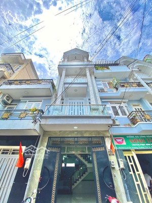 bán nhà 4x13m.xây 3 lầu hẻm 9m thông lê văn 6,phường thới an.q12.lh 