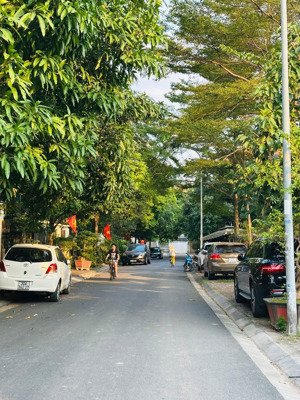 không tìm được căn thứ 2, vip thái thịnh, lộc lá, vị trí kim cương, nội thất hiện đại, ở ngay