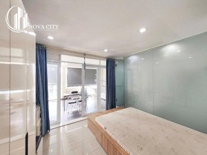 ban công cửa sổ tùy nhu cầu full nội thất có máy giặt riêng