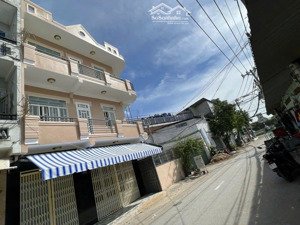 bán nhà, 3 tầng, 2 mặt tiền đường phú định, quận 8, ngay nguyễn văn luông, 10x6,2 giá chỉ 6,4 tỷ