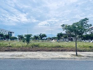 bán lô kẹp vệt phân khu v6 giá thấp nhất thị trường