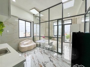 căn hộ 1 phòng ngủ tách bếp gần phú mỹ hưng, crescent mall