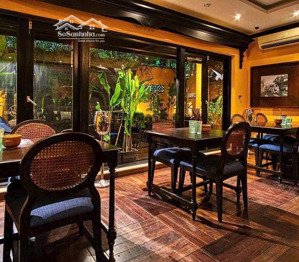 cho thuê biệt thự pháp cổ đoàn trần nghiệp, dt 200m2x2t, mt 10m, vị trí cực đẹp, đối diện vincom