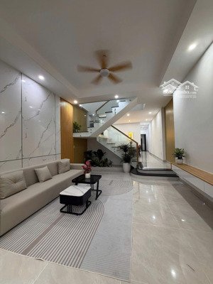 bán nhà 2 tầng đường trần hữu trang , hoà cường bắc , hải châu gần phan đăng lưu và hàn thuyên