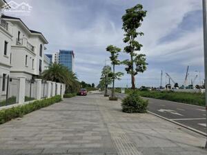MỘT CĂN DUY NHẤT QUỸ ĐỌC QUYỀN NHÀ PHỐ 5 TẦNG CENTRAL RIVERSIDE GIÁ TỐT NHẤT THỊ TRƯƠNG