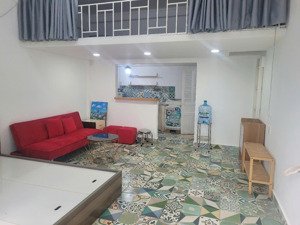 cho thuê căn hộ full nội thất ngay trung tâm quận 1