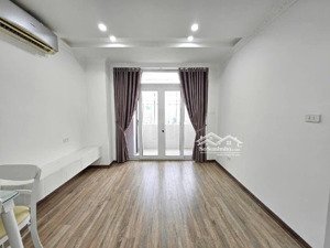 em siêu phẩm tòa n03 trần quý kiên, dt 61m2, giá 4.9 tỷ, dịch vọng, cầu giấy