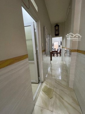 mt kinh doanh gần chợ tân hương. 4x31m 2 lầu. tiện ở kinh doanh mọi ngành nghề